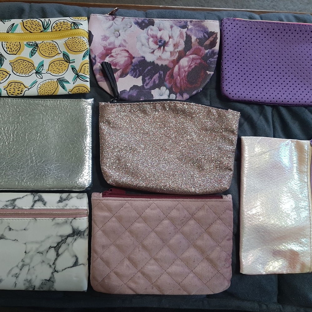 Ipsy make up bags